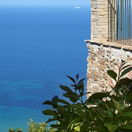 Residenza D'Epoca Tamara Aparthotel Castellabate Rum bild