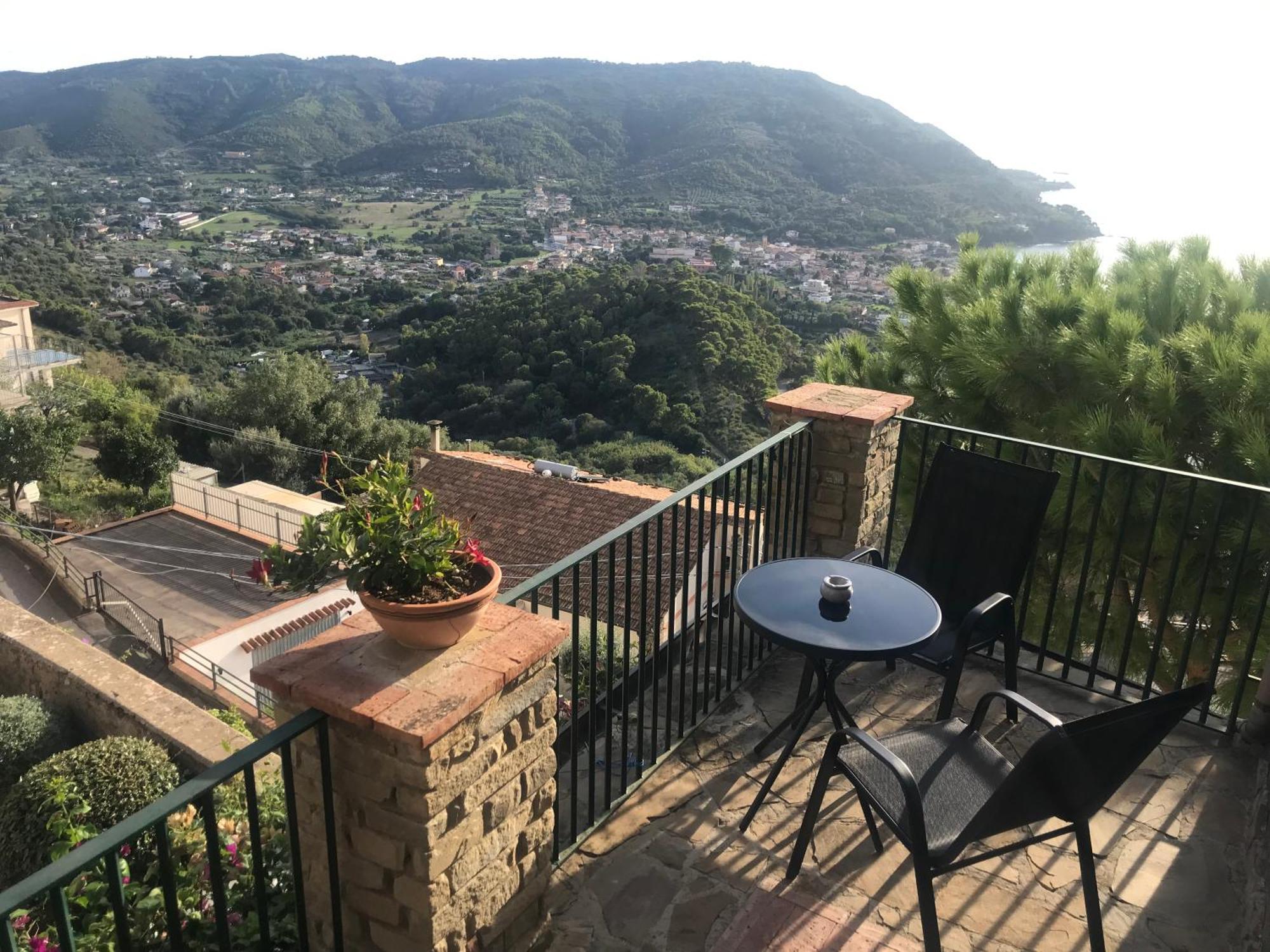 Residenza D'Epoca Tamara Aparthotel Castellabate Exteriör bild