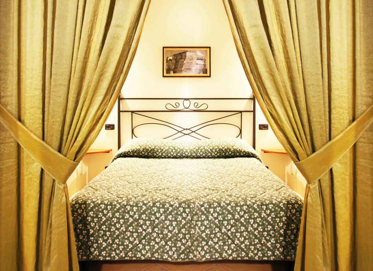 Residenza D'Epoca Tamara Aparthotel Castellabate Exteriör bild